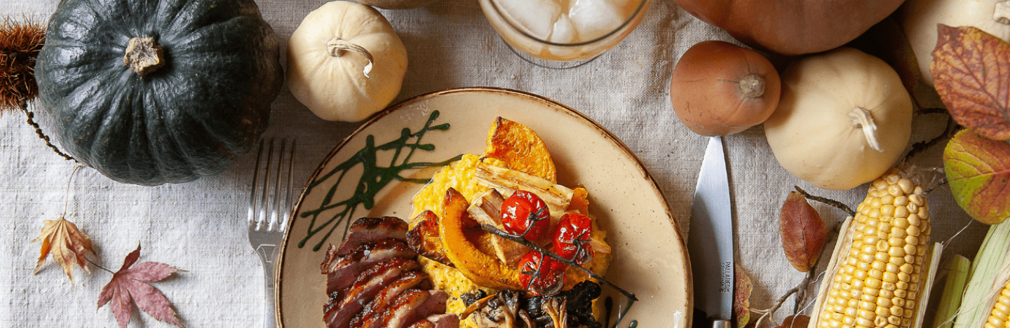 Recette de polenta aux épis de maïs, magret et légumes rôtis