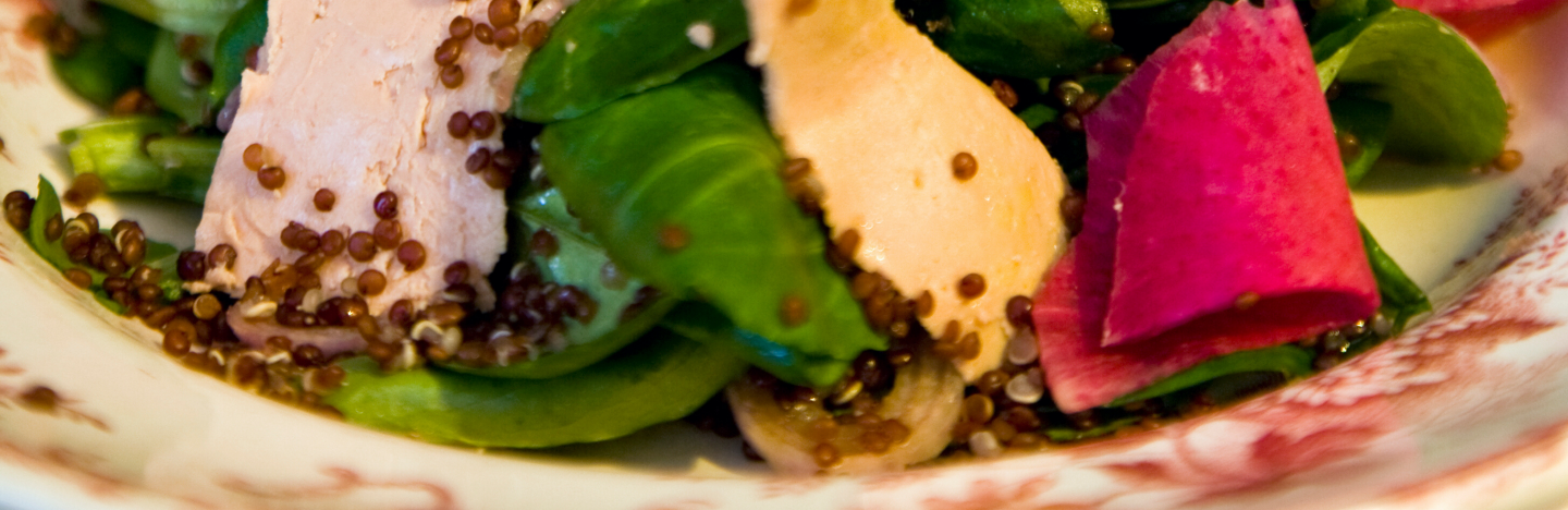Salade gourmande quinoa foie gras