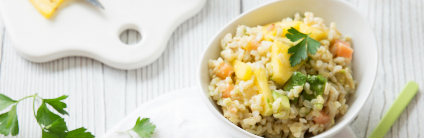 Salade de riz saumon avocat ananas