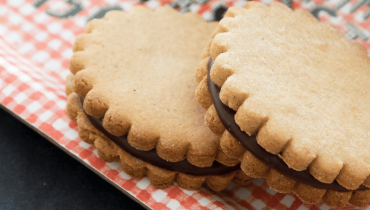 De la ration militaire au goûter des enfants, le biscuit s’est inscrit durablement dans l’histoire culinaire française.