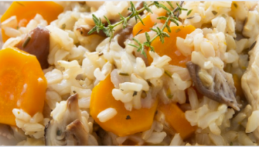 Pilaf de riz de Camargue aux carottes et poulet