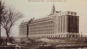 Marquette-lez-Lille (Nord), les grands moulins construits en 1921.