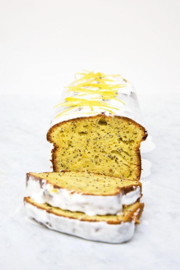 Recette de cake citron-pavot à la farine d'épeautre Recette de cake citron-pavot à la farine d'épeautre
